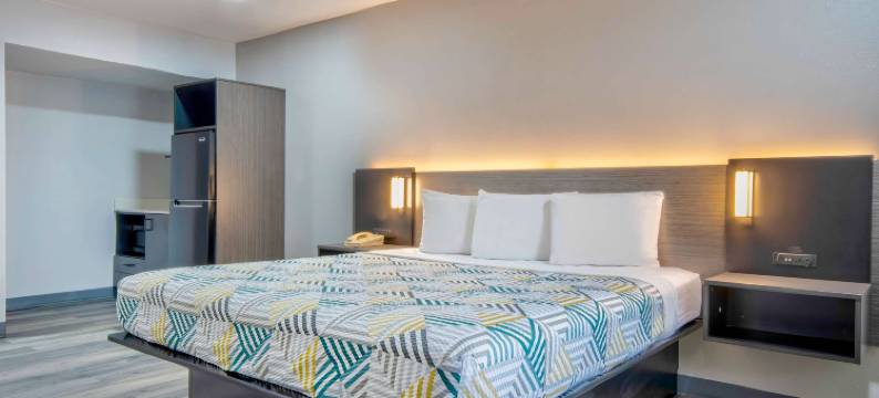 德克萨斯州特克萨卡纳的Motel 6(Motel 6 Texarkana, TX)图片