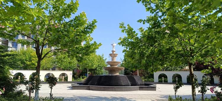 kzl兰兰公寓(海景路分店)图片