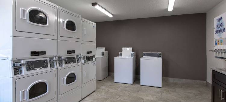 郊区开间斯巴坦堡 - I-26(Suburban Studios Spartanburg - I-26)图片