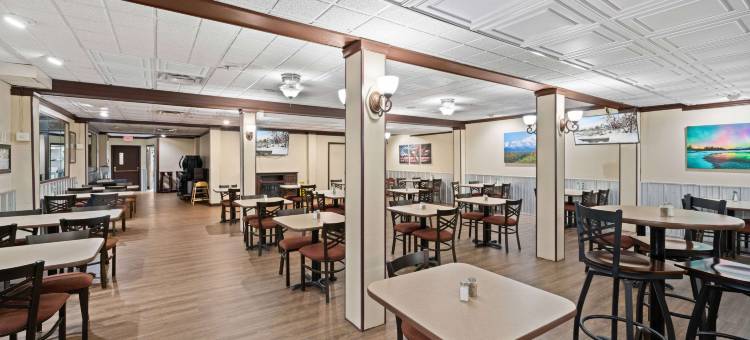 费尔班克斯凯隆套房酒店-近温赖特堡(Clarion Hotel & Suites Fairbanks Near Ft Wainwright)图片