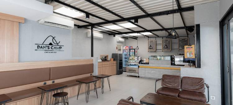 RedDoorz靠近Lippo Mall Puri(RedDoorz Near Puri Indah Lippo Mall 2)图片