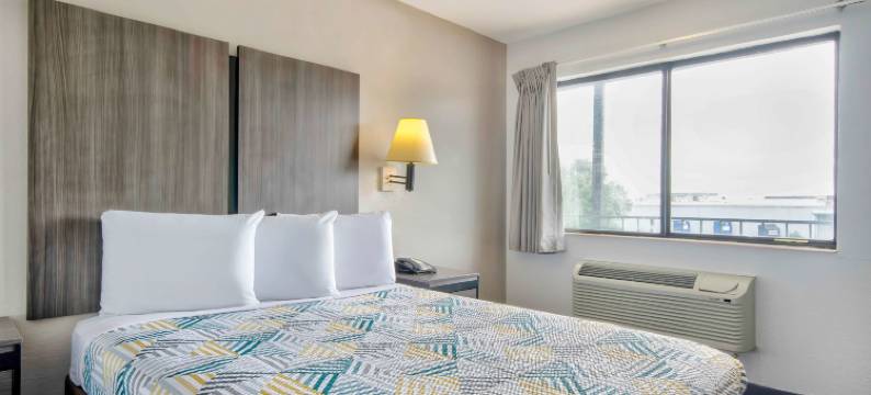 阿肯色州琼斯伯勒 6 号汽车旅馆(Motel 6 Jonesboro, AR)图片