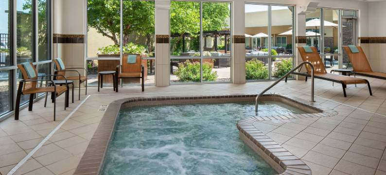 曼凯托万怡酒店(Courtyard Mankato)图片