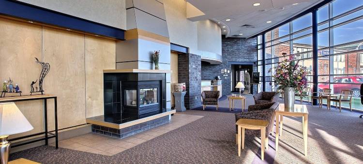 弗格斯福尔斯丽怡酒店(Country Inn & Suites by Radisson, Fergus Falls, MN)图片