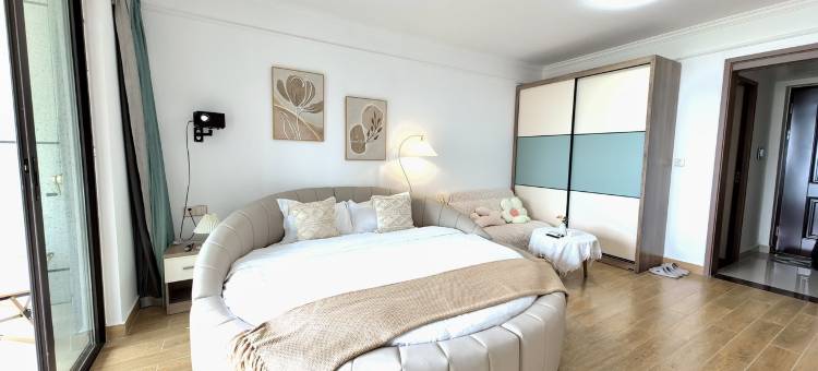 坐望山海民宿(侨港海滩店)图片