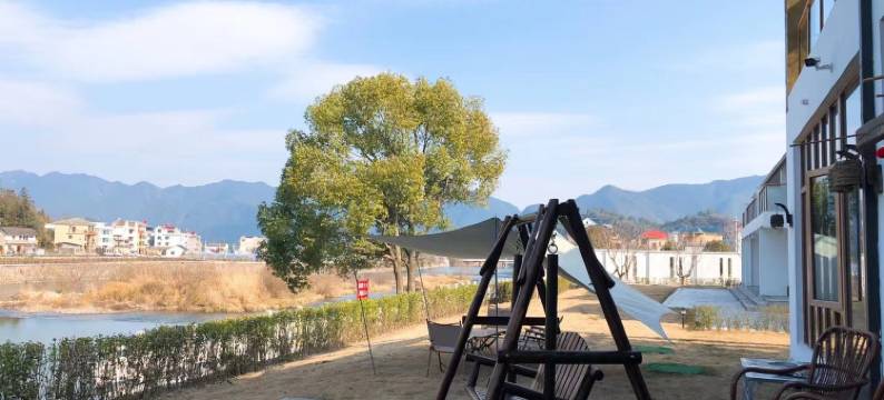 欢喜小房东度假别墅(徐齐线分店)图片