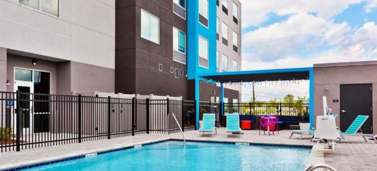 奥本希尔顿特鲁酒店(Tru by Hilton Auburn)图片