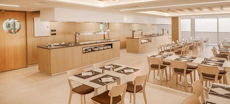 贝尼东中心-限成人(Benidorm Centre - Adults Only)图片