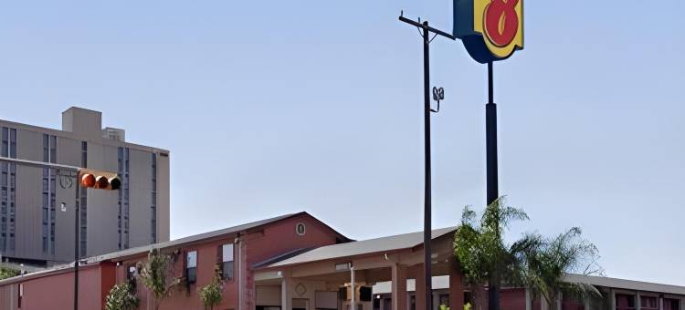 伊克诺小屋套房酒店(Econo Lodge Inn & Suites)图片