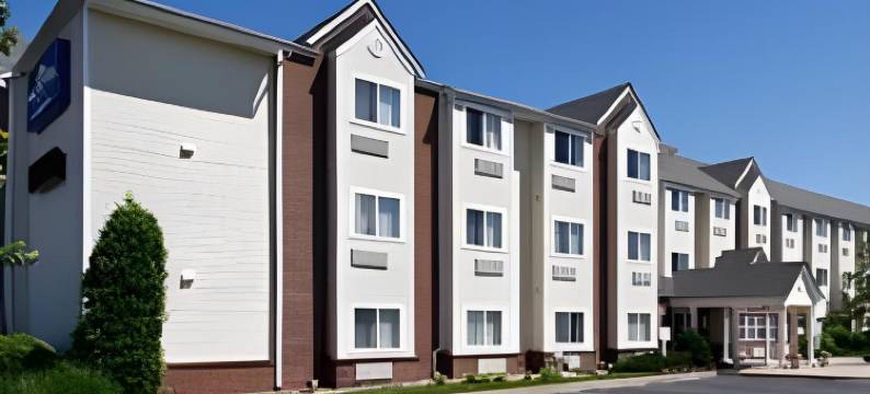 里士满机场麦客达套房酒店(Microtel Inn & Suites by Wyndham Richmond Airport)图片