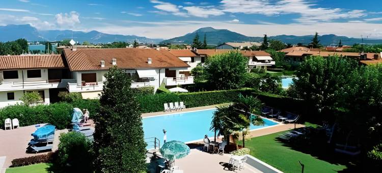 阿祖罗港酒店(Hotel Porto Azzurro)图片