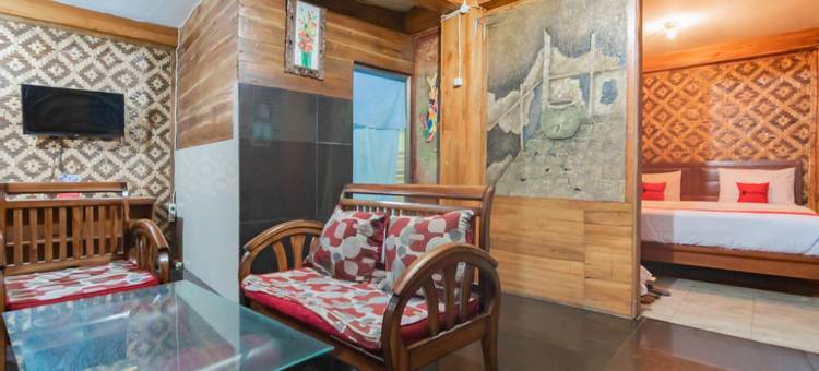 佩拉布安拉图红多兹酒店卡朗哈乌海滩(RedDoorz Near Pantai Karang Hawu Pelabuhan Ratu)图片