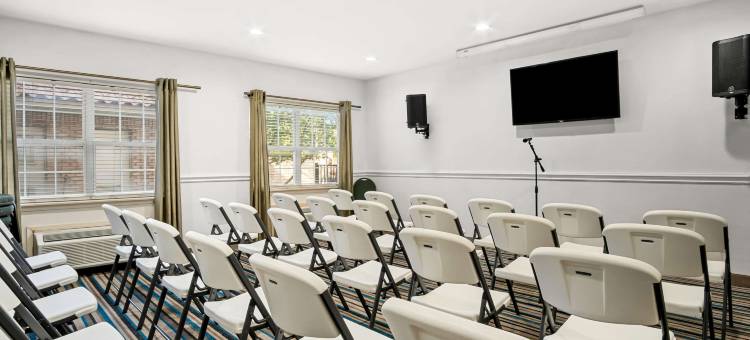 艾迪生 - 达拉斯美茵斯坦套房酒店(MainStay Suites Addison-Dallas)图片