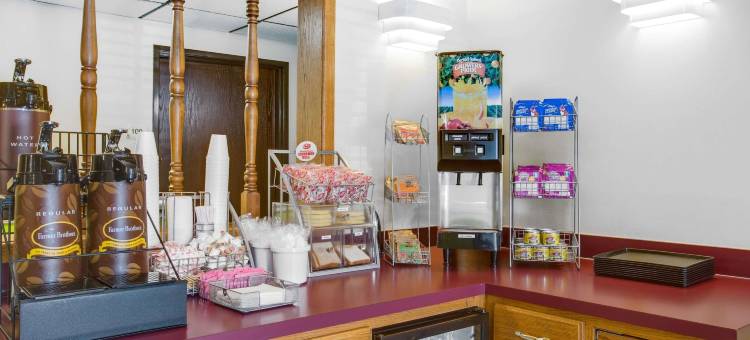 拉德福德速8酒店(Super 8 by Wyndham Radford VA)图片