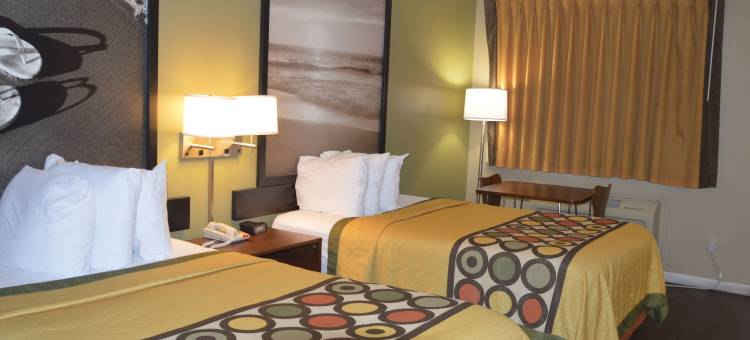 蒙蒂塞洛速8酒店(Super 8 by Wyndham Monticello)图片