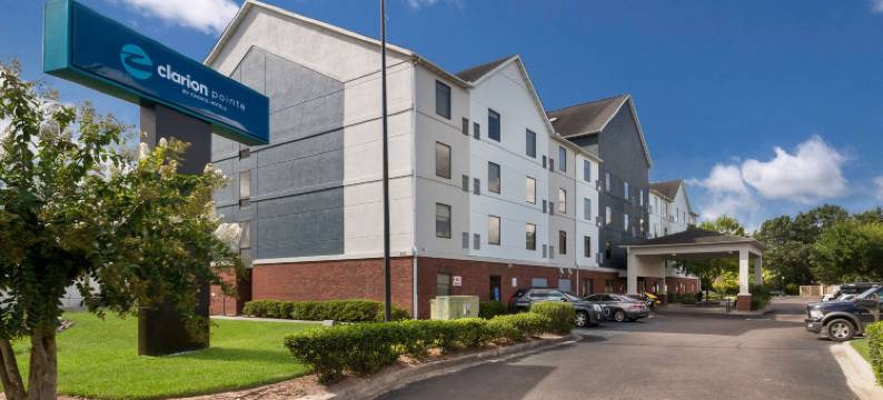 西艾叙莉套房酒店(Clarion Pointe Charleston - West Ashley)图片