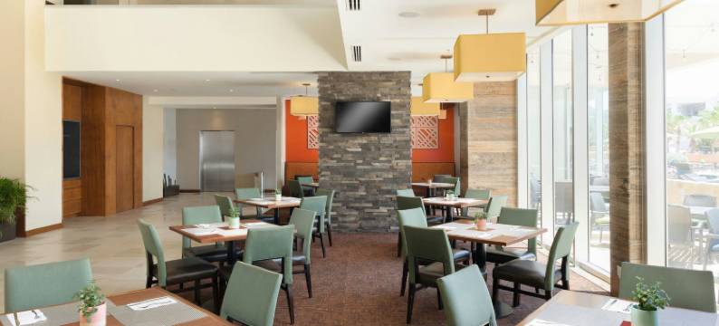 南下加利福尼亚州拉巴斯万怡酒店(Courtyard La Paz Baja California Sur)图片