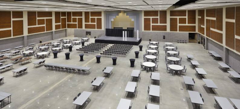 劳伦斯堡希尔顿逸林酒店(DoubleTree by Hilton Lawrenceburg)图片