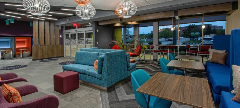 哥伦布机场希尔顿特鲁酒店(Tru by Hilton Columbus Airport)图片