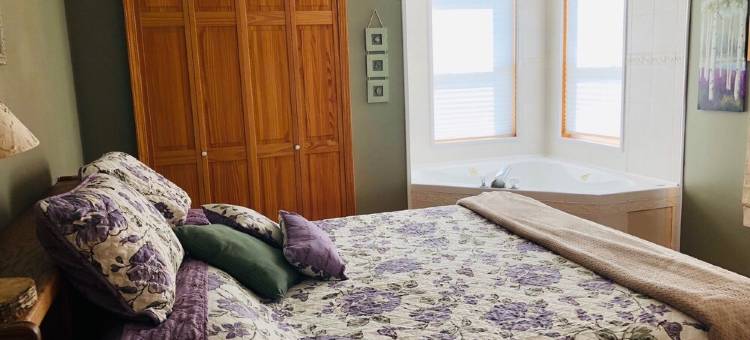 Country Lodge: Hot Tub, Waterfalls, Pond, Hiking, Amazing Views, & Chickens图片