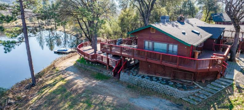 Perfect for Family Gatherings: Lakeside Beauty - 6Bdrm with Pool & Spa图片