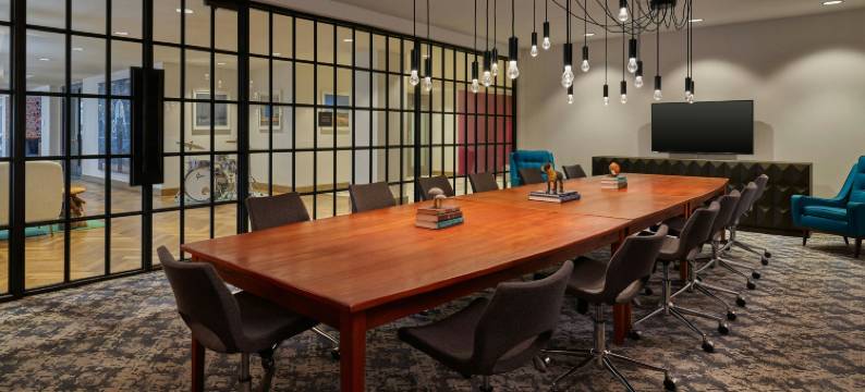 圣埃尔莫达拉斯市中心万丽酒店(Renaissance Saint Elm Dallas Downtown Hotel)图片