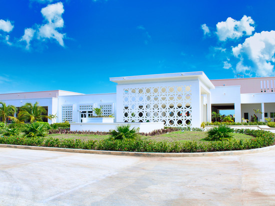 GRAN MUTHU ENSENADA HOLGUIN