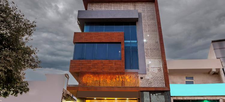 Treebo 雅致宫殿(Treebo Elegant Palace)图片