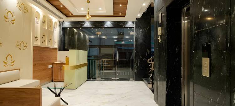 特里亚纳(The Triana)图片