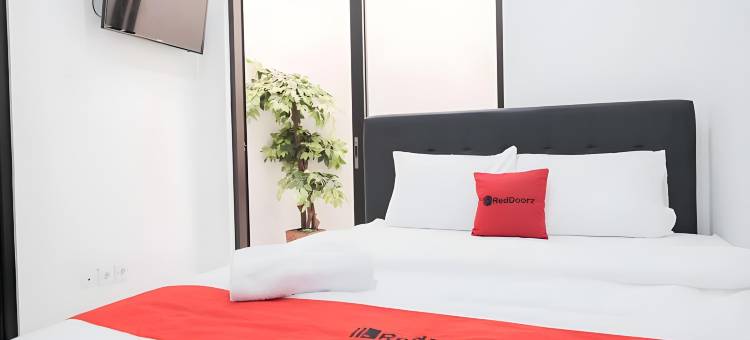 红多兹酒店-近哥打图阿2号(RedDoorz Near Kota Tua 2)图片