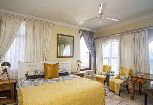 La Loggia Bed and Breakfast Hotel Overview