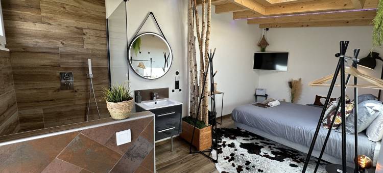 海伦别墅客房和公寓 - 克鲁塞斯(La Villa d'Hélène Chambres D’hôtes et Appartements-Cluses)图片