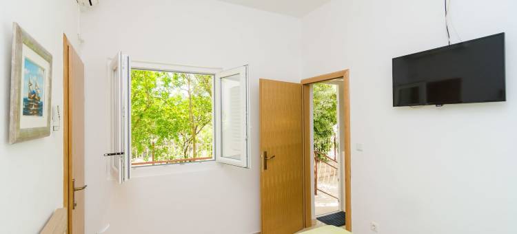 巴里希克公寓与客房酒店(Rooms & Apartments Barišić)图片