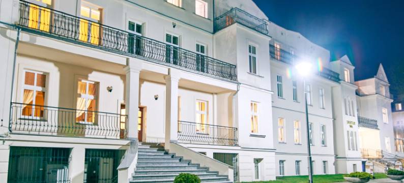 珍达酒店及 Spa(Jantar Hotel & Spa by Zdrojowa)图片