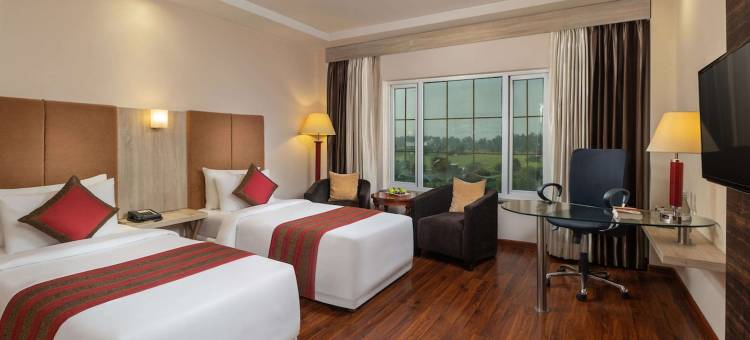 温达文妮迪文萨诺瓦波蒂科酒店(Nidhivan Sarovar Portico Vrindavan)图片