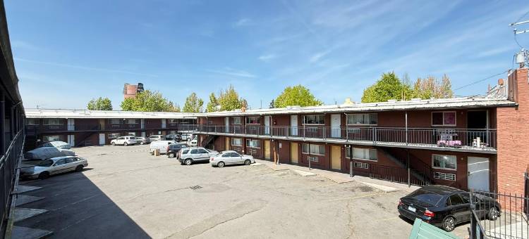 波特兰OYO班菲尔德开间(Banfield Studios By OYO Portland OR)图片