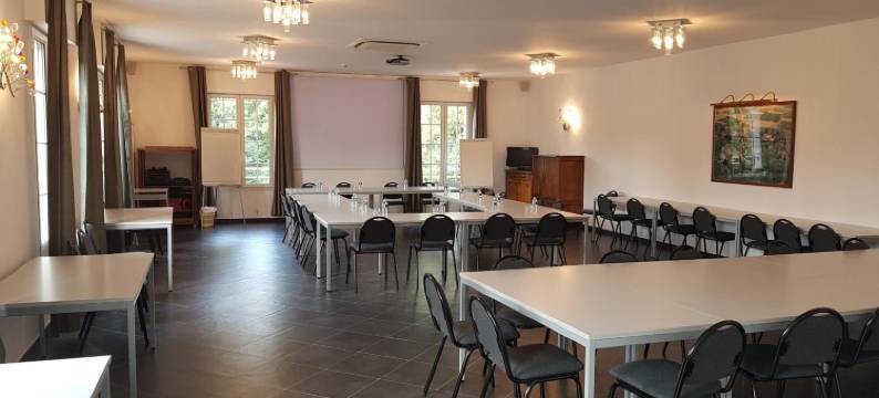 罗吉斯_拉萨皮尼埃酒店餐厅(Logis - Hotel Restaurant la Sapinière)图片