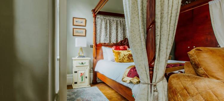 82大教堂套房，私人停车场(The Suite, 82 Cathedral, Private Parking)图片