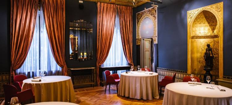 瑞莱斯克雷斯皮城堡别墅酒店(Relais & Chateaux Villa Crespi)图片