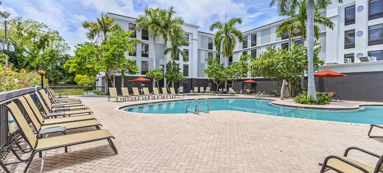 圣彼得堡西假日酒店(Holiday Inn ST. Petersburg West)图片