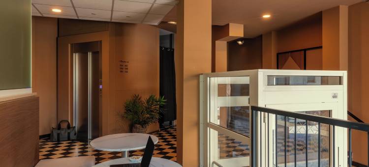 鲍勃W提奇内塞(Bob W Ticinese)图片