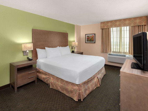 圣安东尼奥医疗中心西北拉昆塔温德姆套房酒店