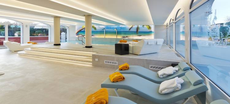 Vip's汽车旅馆豪华住宿&温泉(VIP's Motel Luxury Accommodation & Spa)图片