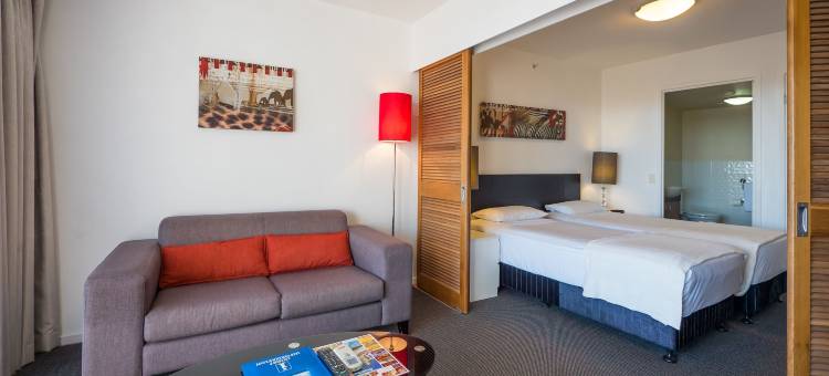 宽滩萨凡纳度假村度假村(Broadbeach Savannah Resort)图片