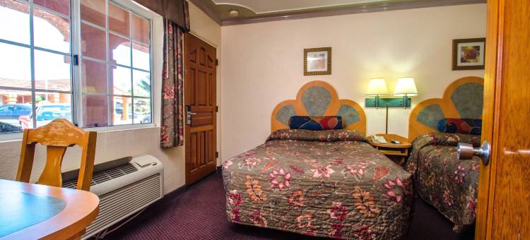 洛斯巴诺斯经济旅馆(Economy Inn Los Banos)图片