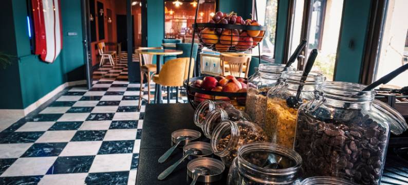 莱斯维涅斯布兰彻斯酒店(Logis Vignes Blanches Hôtel Cosy et Restaurant de Terroir)图片