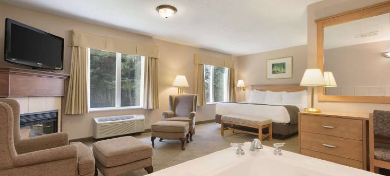 桑德贝戴斯套房酒店(Days Inn & Suites by Wyndham Thunder Bay)图片