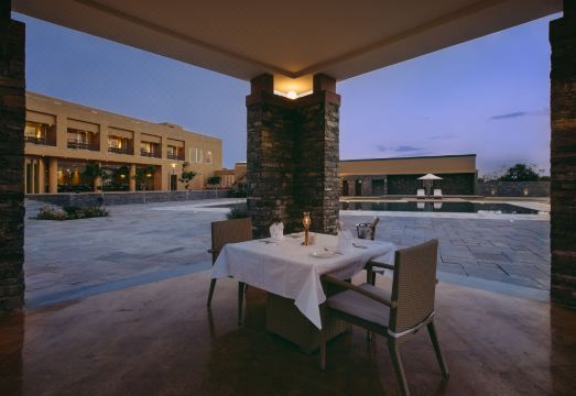 Dera Masuda Luxury Resort Hotel Overview