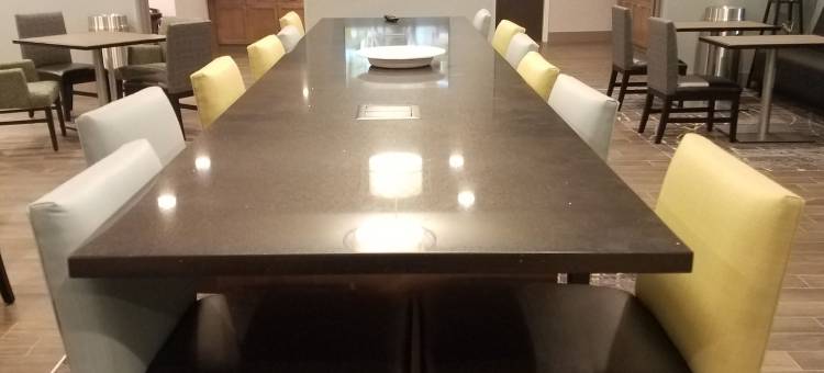 希尔顿欢朋酒店-奥马哈机场(Hampton Inn Omaha Airport)图片