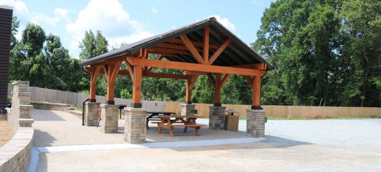 南波士顿丹维尔东凯艺酒店(Quality Inn South Boston - Danville East)图片